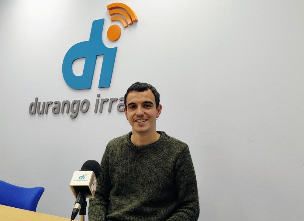 Imagen PELLO ZABARTEREKIN EUSFERA EKIMENARI BURUZ BERBETAN